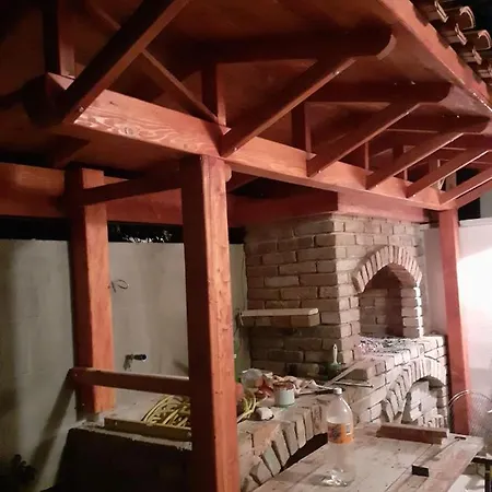 Roko Apartment Vir